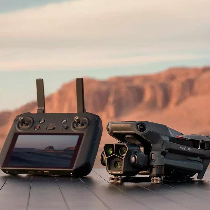 FlyDrone Drone con Telecamera 4K + Batteria di Riserva